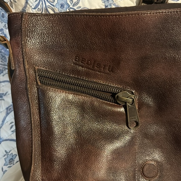 Bed Stu Venice Beach Buckle weathered leather crossbody - Picture 8 of 9